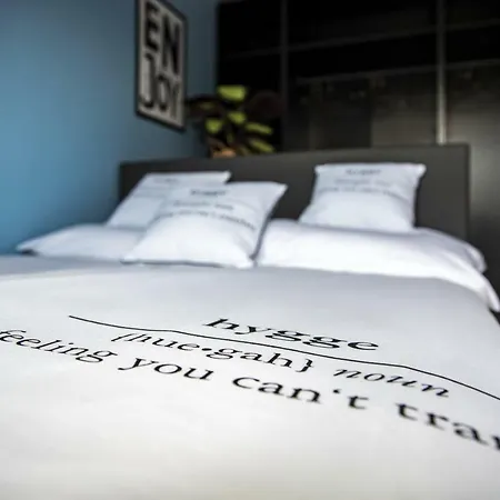 Jungle Mesh Lux Apartament