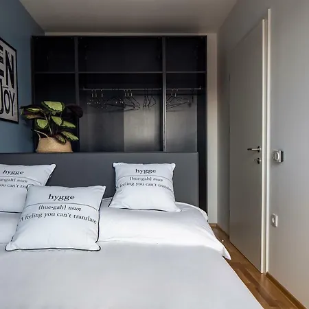 Jungle Mesh Lux Appartement Bled